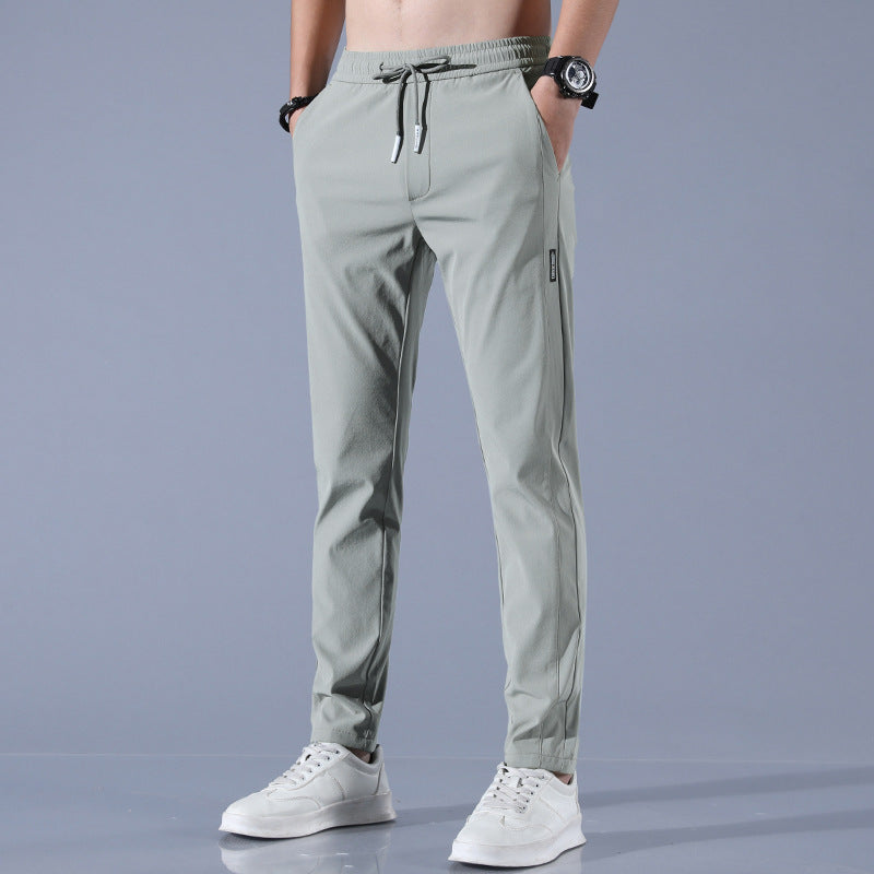 "FrontRowStreet Performance Pants in Light Green"
